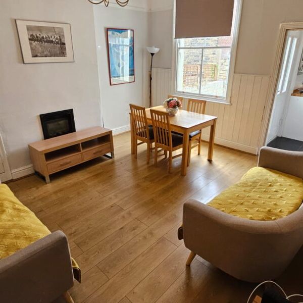 Chapel Lane, Headingley, Leeds, LS6 3BW - Photo 1