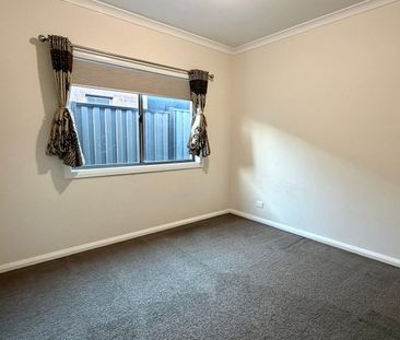 Great Family living in a Central Location. - Photo 4