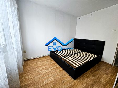 Apartament cu 2 Camere de inchiriat in Cantemir - Photo 2
