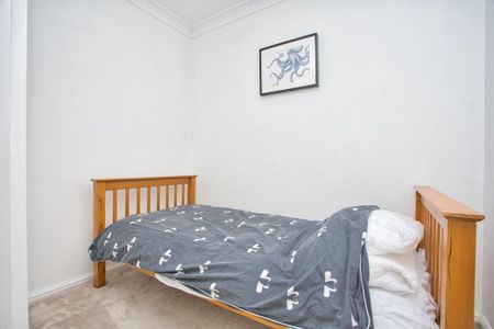 3 bedroom bungalow to rent - Photo 2