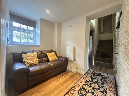 4 bedroom detached house to rent - Photo 1