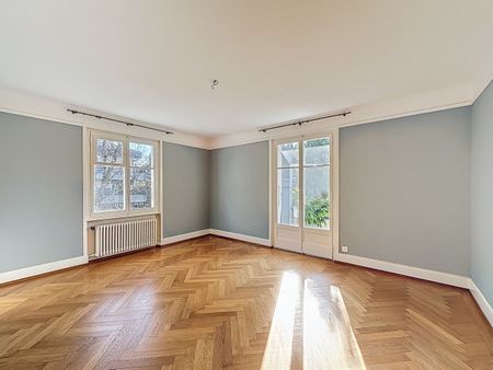 In a residential neighborhood! - Photo 3