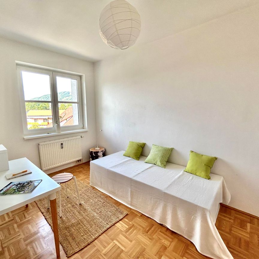 Freundliche 3-Zimmer-Wohnung mit Loggia in ruhiger Siedlungslage *bezugsfertig* - Foto 1