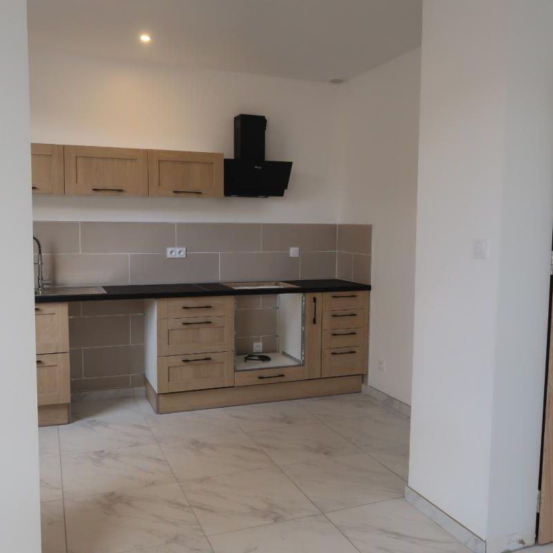 Appartement Le Chambon-Feugerolles - Photo 1