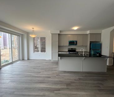 For Lease - 34 Histand Trail, Kitchener, Ontario - Photo 6