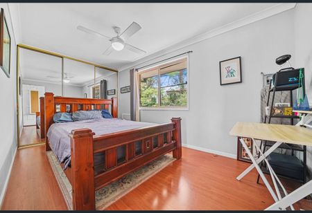 35 Loane Drive, Edens Landing QLD 4207 - House For Rent - $750 | Domain - Photo 3