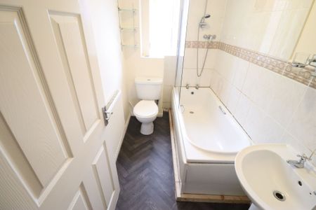 2 Bedroom End Terraced House To Rent - Photo 5