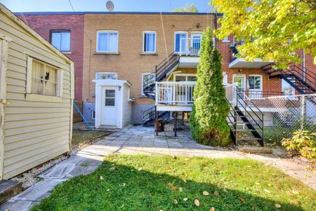 Appartement à louer - Montréal (Rosemont/La Petite-Patrie) (Shop Angus) - Photo 4