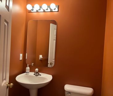 For Lease - 270 DEERCROFT Avenue, Barrhaven, Ontario - Photo 2