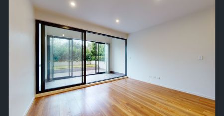 Stylish, Practical and with lovely open features - Photo 2