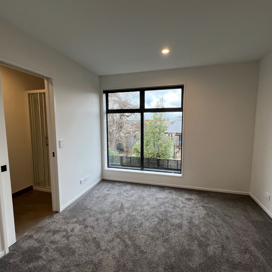 2/10a McLean Street, Linwood - Photo 1