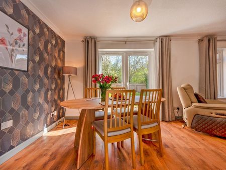 Radnor Court - Photo 4