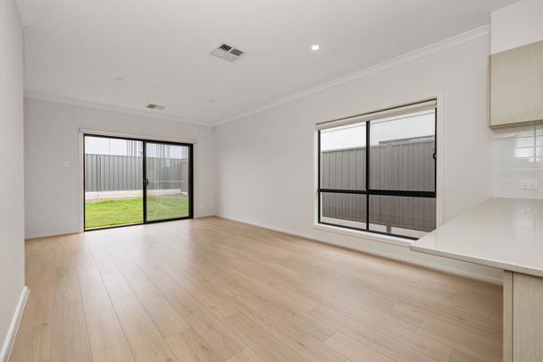 5 Casuarina Way, Eyre SA 5121 - House For Rent | Domain - Photo 1