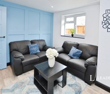 House share to rent - Photo 2