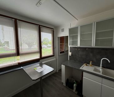 Location Appartement 4 pièces 89m² - Photo 5