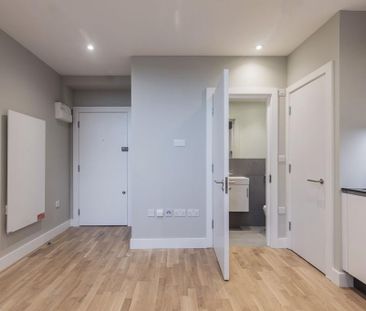 Studio to rent - Photo 5