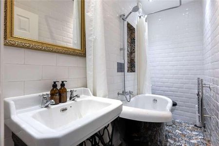 Rotherwood Road, London, SW15 - Photo 5