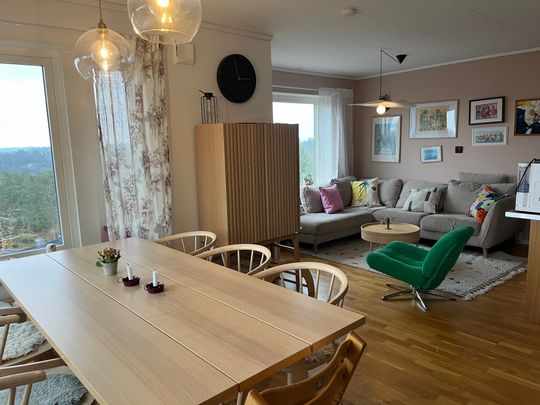 Enbacken, Saltsjö-Boo - Photo 1