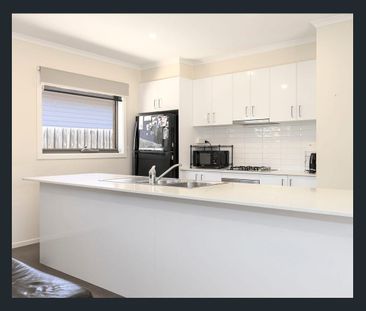 MODERN TWO BEDROOM UNIT - Photo 3