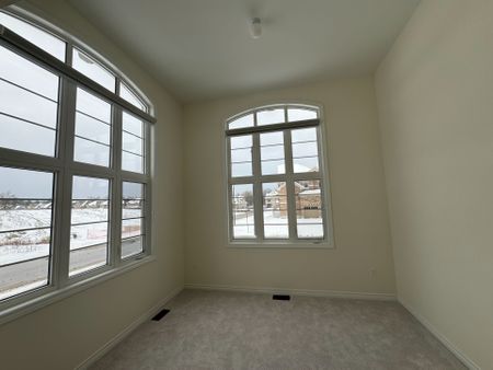 For Lease - 1 Wayne Allison Drive, Georgina, Ontario - Photo 4