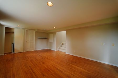 For Lease - 480 Elizabeth Street Unit# Lower Unit, Oshawa, Ontario - Photo 3