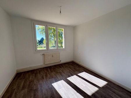 APPARTEMENT T4 A LOUER A ROANNE - HALAGE - Photo 3