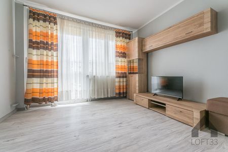 Przestronne i wyposażone dwupokojowe mieszkanie na Podwalu w Jaworznie do wynajęcia - Zdjęcie 2