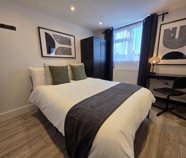 Studio to rent - Photo 5