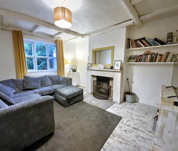 2 bedroom semi-detached house to rent - Photo 2