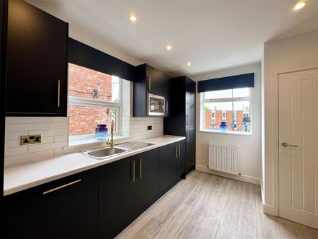 Simonside Terrace, Newcastle Upon Tyne - Photo 5