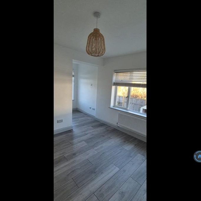 3 bedroom detached house to rent - Photo 1