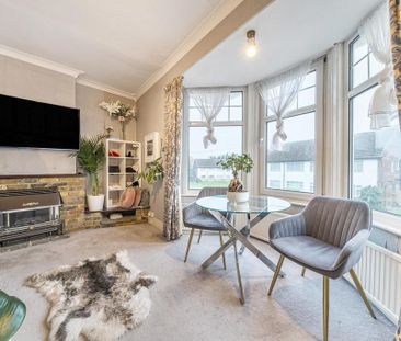 3 bedroom apartment to rent - Photo 3