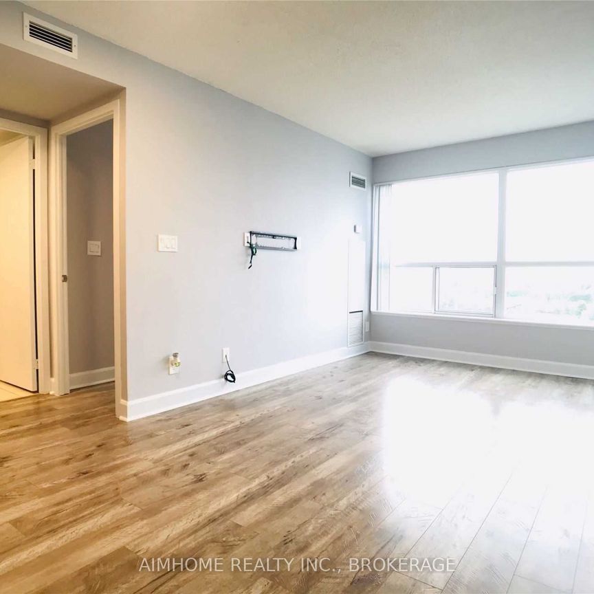 For Lease - 36 Lee Centre Drive Unit# 1101, Toronto, Ontario - Photo 1