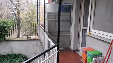 Ampio monolocale + balcone Piazza Caneva - Photo 5