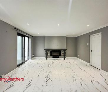 3 bedroom terraced house to rent - Photo 3