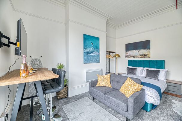 Saint Patrick's Road North - Photo 1