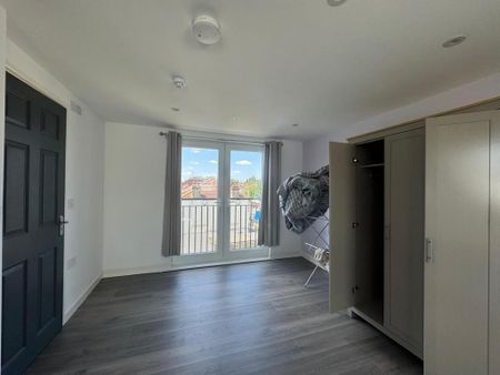 Studio to rent - Photo 2