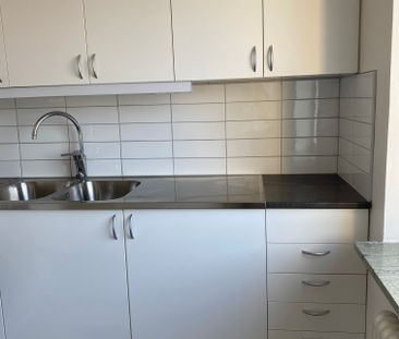 Östra Järnvägsgatan 14 B - Photo 5