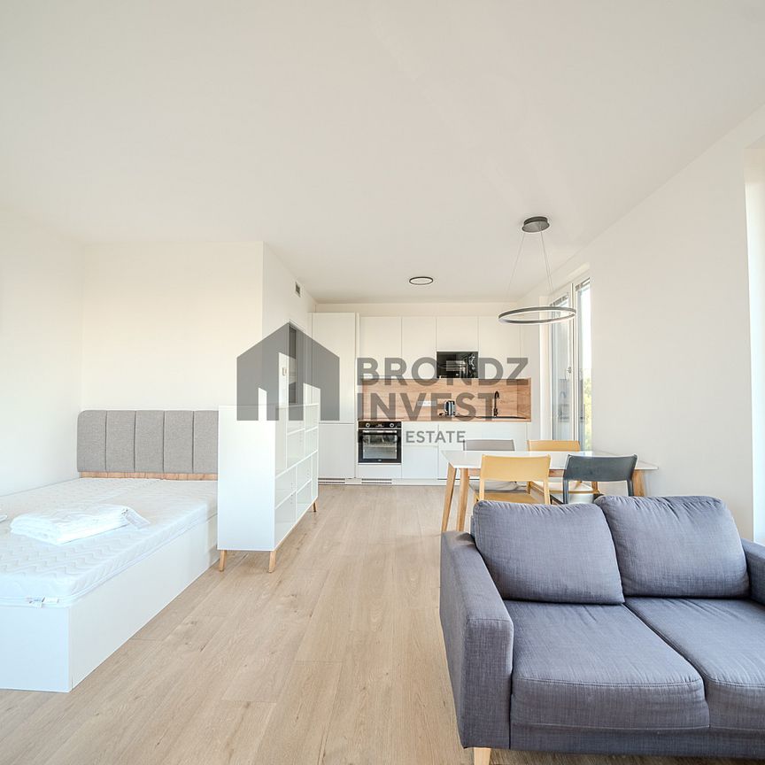 Pronájem bytu 2+kk 57 m² - Fotografie 1