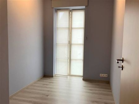 Appartement te huur - Foto 3