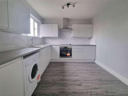 Chatsworth Parade, Orpington, Kent, BR5 - Photo 5