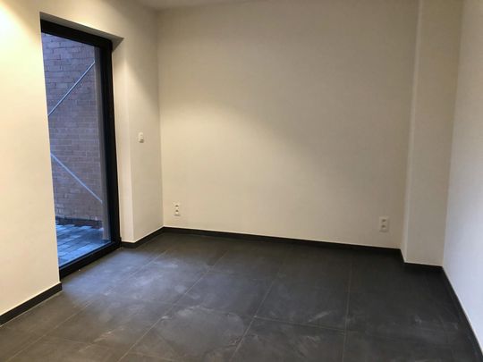 Recent gelijkvloers appartement te huur in het centrum van Oostmalle. - Foto 1