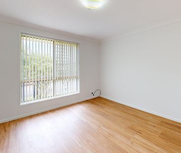 1/1 Nicole Close, Whitebridge NSW 2290 - Photo 2