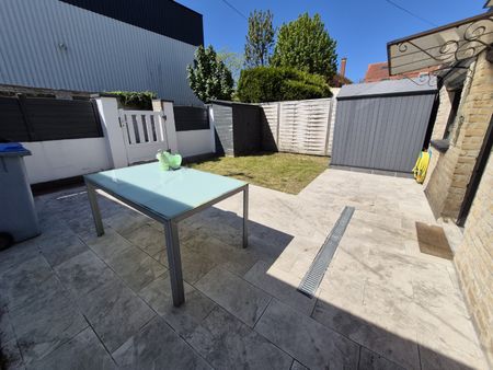 Location Maison 70m² COUDEKERQUE BRANCHE 59210 - Photo 4