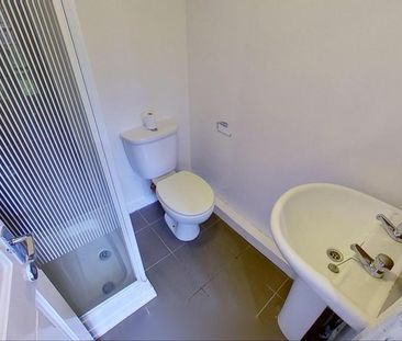 4 bedroom house to rent - Photo 1