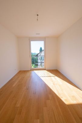 Appartement moderne juste à côté de la gare de Thörishaus - Photo 1