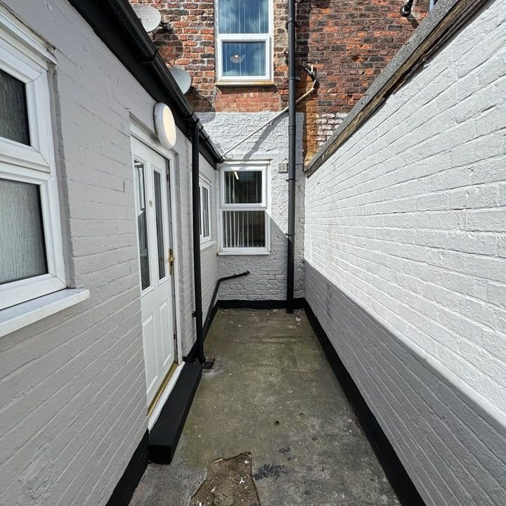 2 Bed Terraced House, Bala Street, L4 - Photo 1