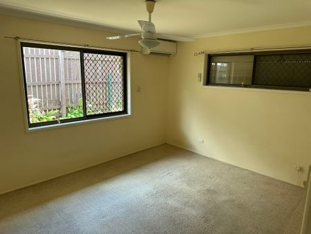 22 Minto Crescent, Arana Hills QLD 4054 - House For Rent | Domain - Photo 3