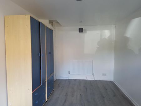 1 bedroom terraced house to rent - Photo 5