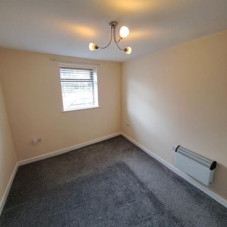 1 bedroom ground floor flat to rent - Photo 3